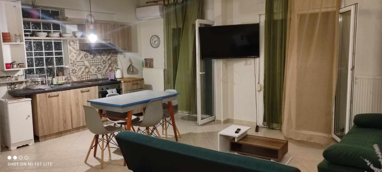 Pylaia Comfortable Apartment 2 Szaloniki Kültér fotó